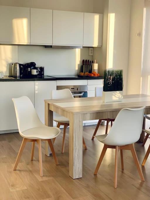 Pourquoi Notre T3 Avec Parking Est Pour Vous ? Apartment Lille Exterior photo